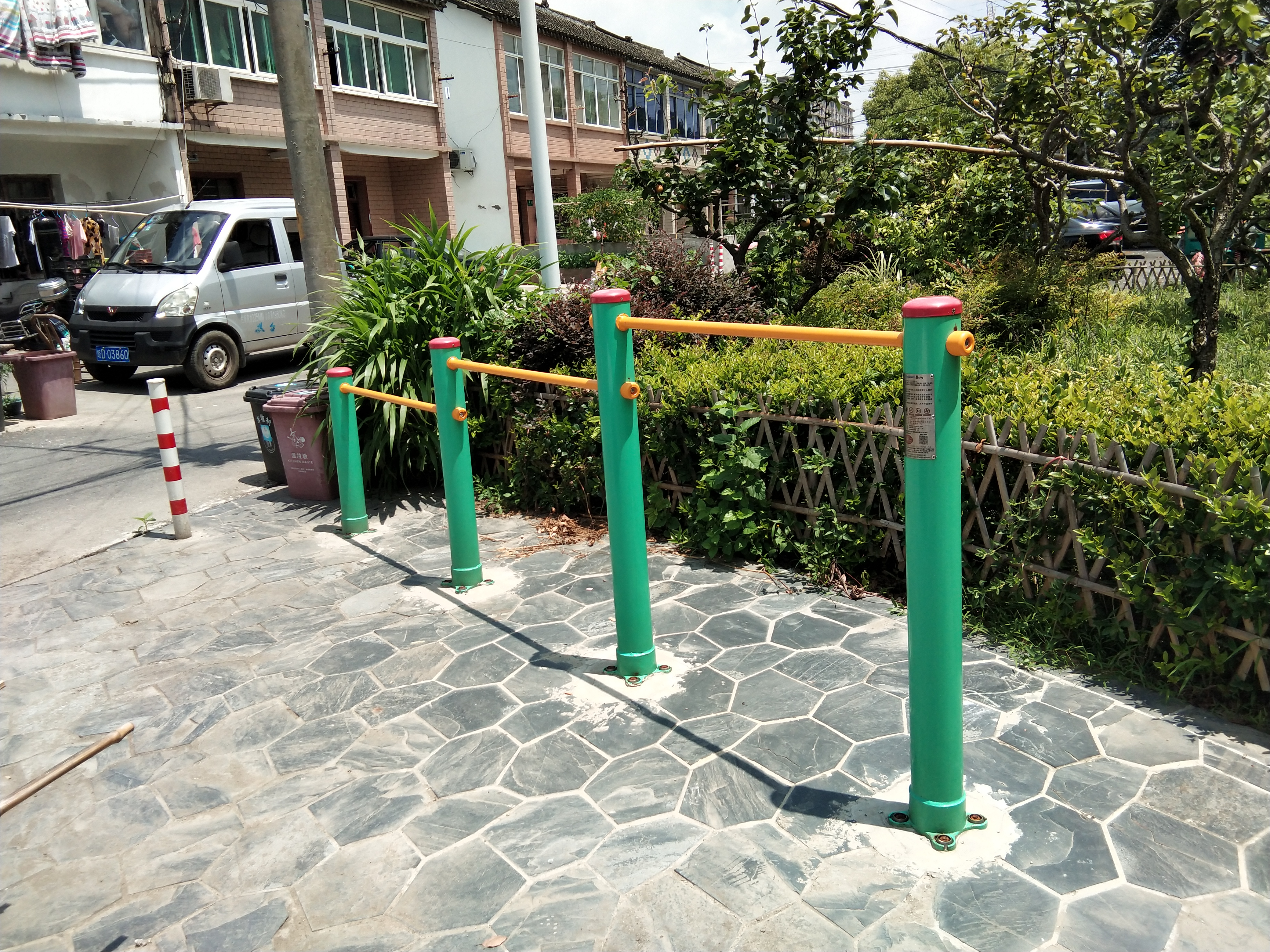 多聯(lián)壓腿架 多聯(lián)壓腿架