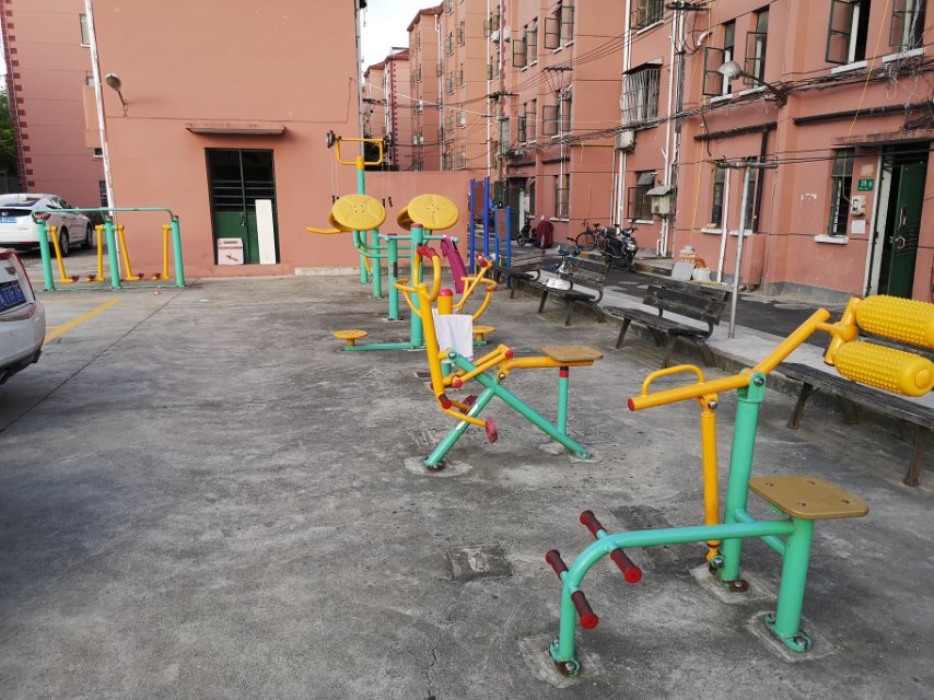 朱行二居健身點C