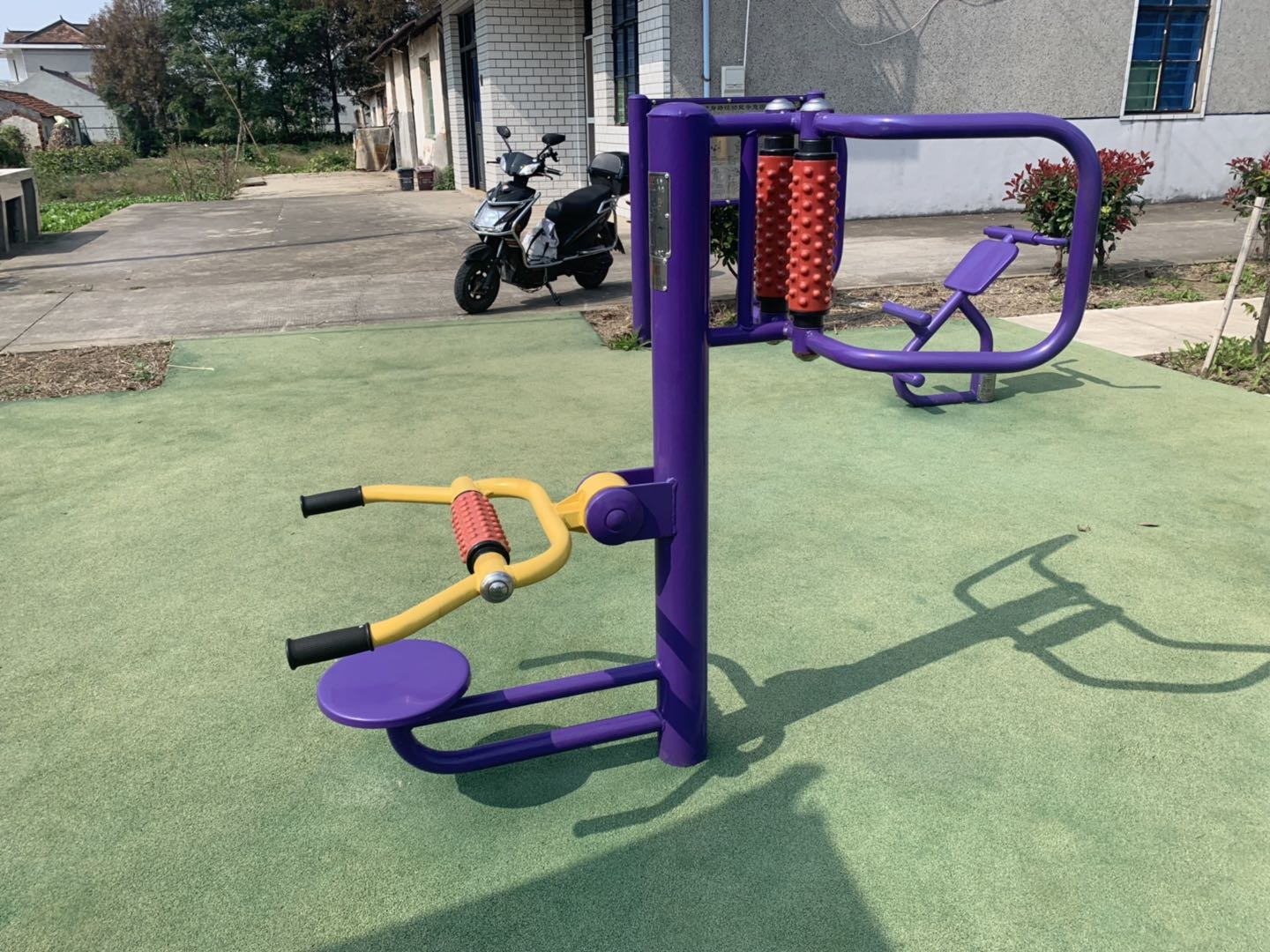 腰背按摩器 腰背按摩器