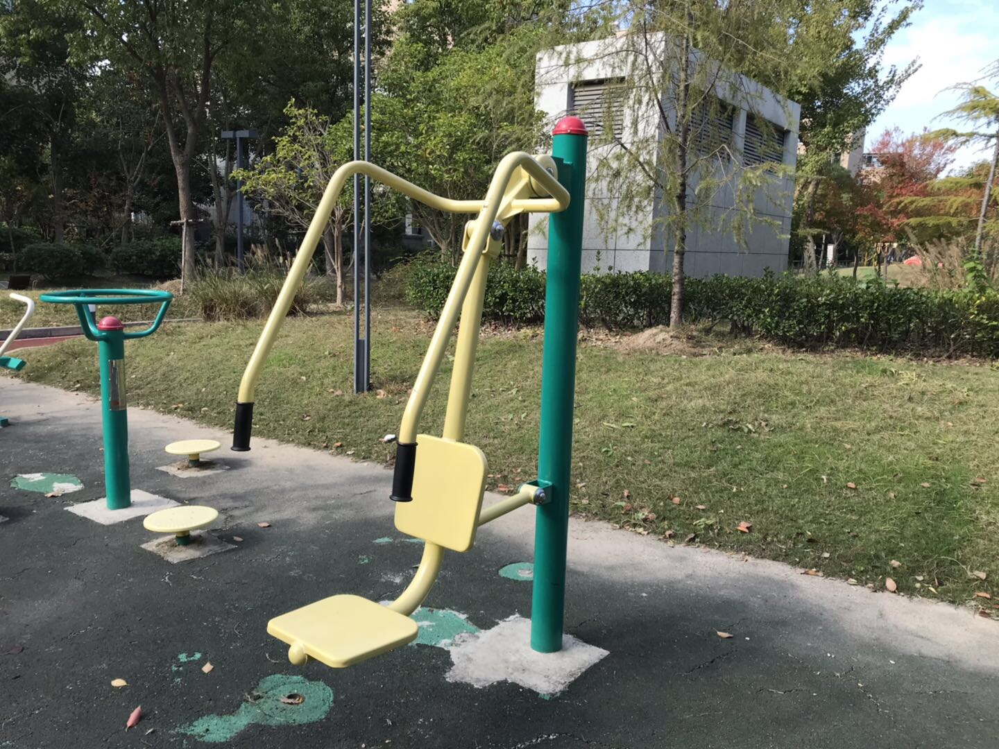 自重式坐推訓(xùn)練器 自重式坐推訓(xùn)練器