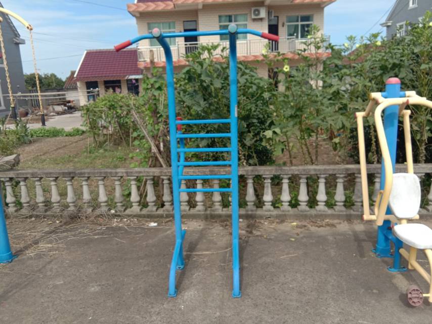 多功能訓(xùn)練器 多功能訓(xùn)練器