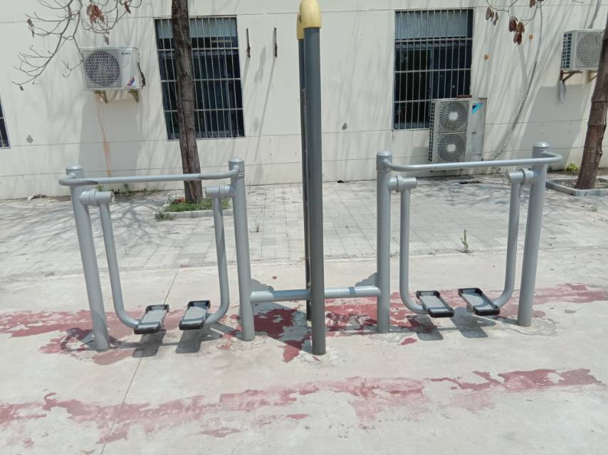 太空漫步機(jī) 太空漫步機(jī)