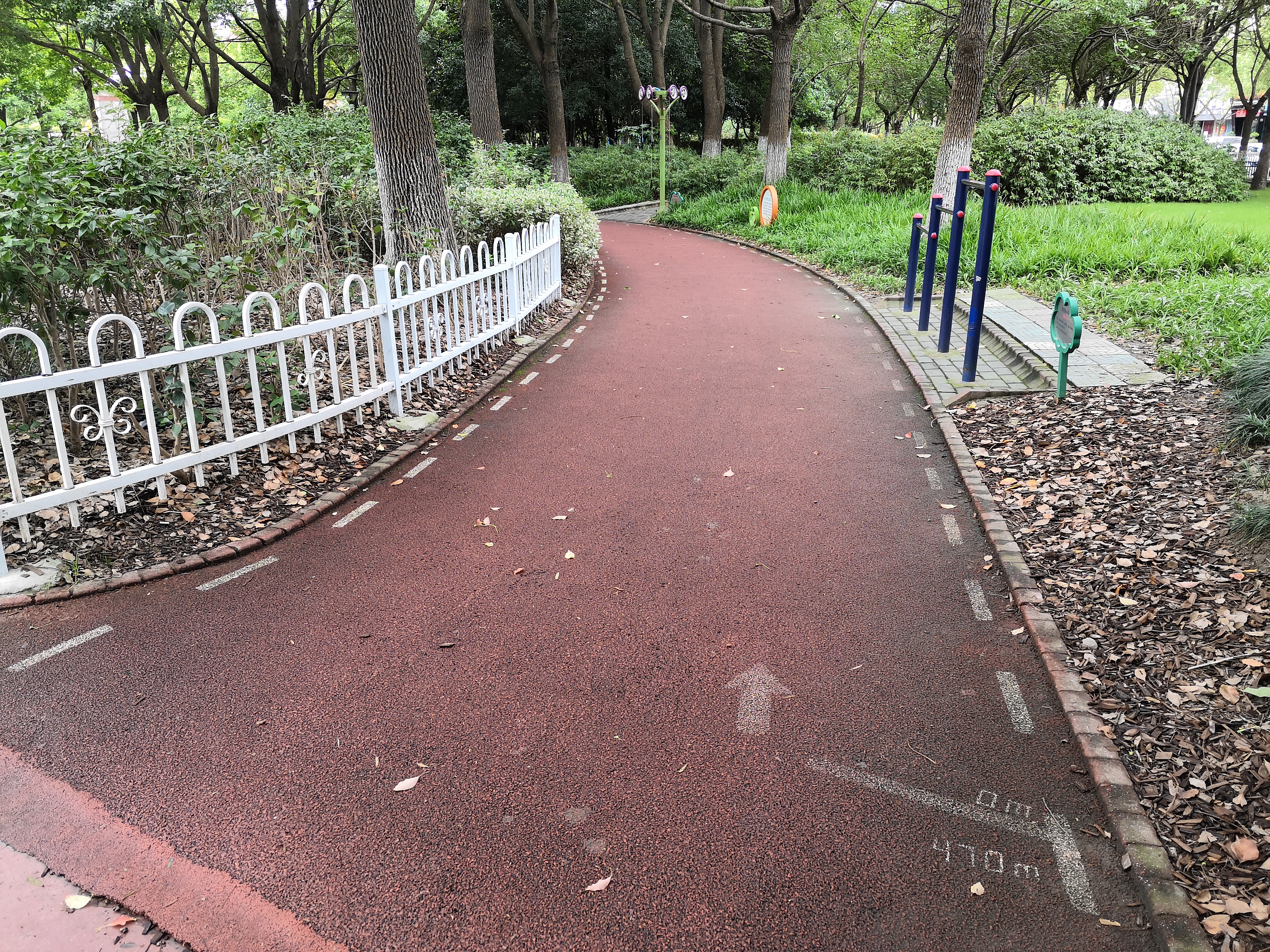 嘉定工業(yè)區(qū)海裕廣場健身步道