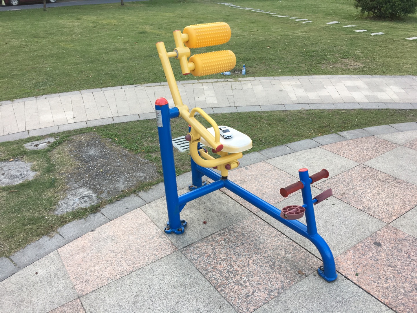 自重腹背鍛煉器 自重腹背鍛煉器