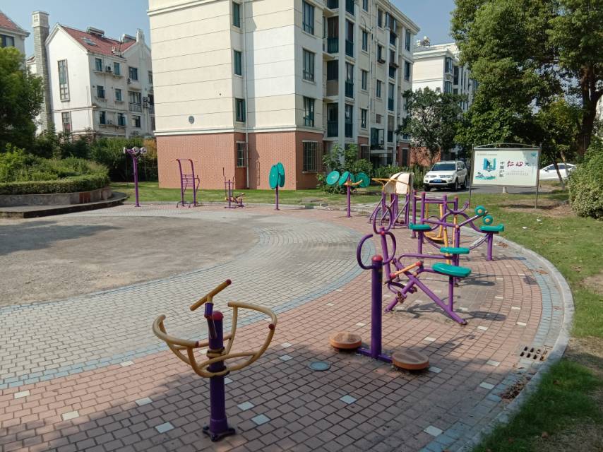 江秋新苑健身點(diǎn)（1）