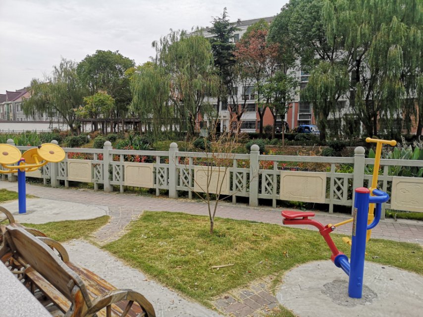 梅園小區(qū)南