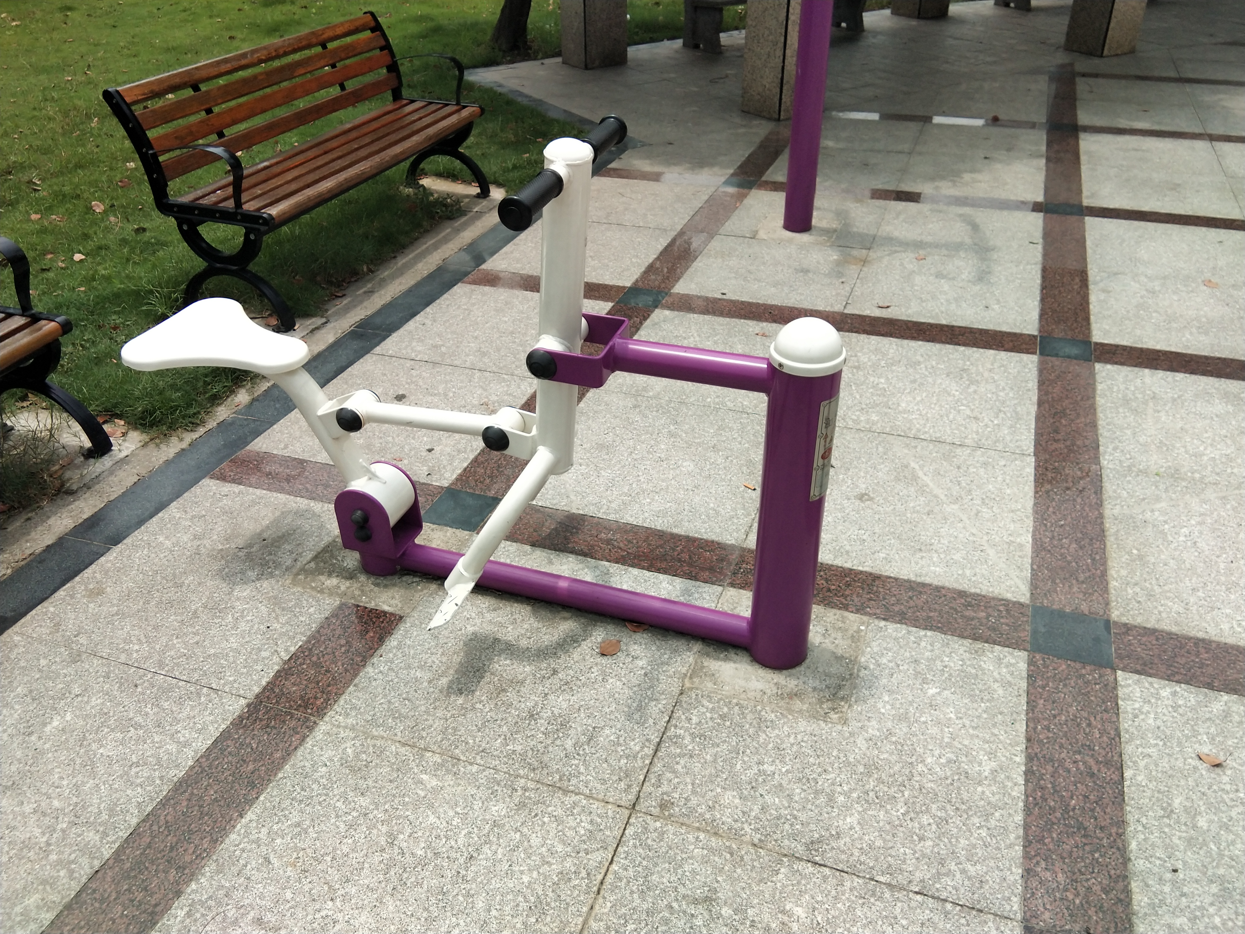 騎馬機(jī) 騎馬機(jī)