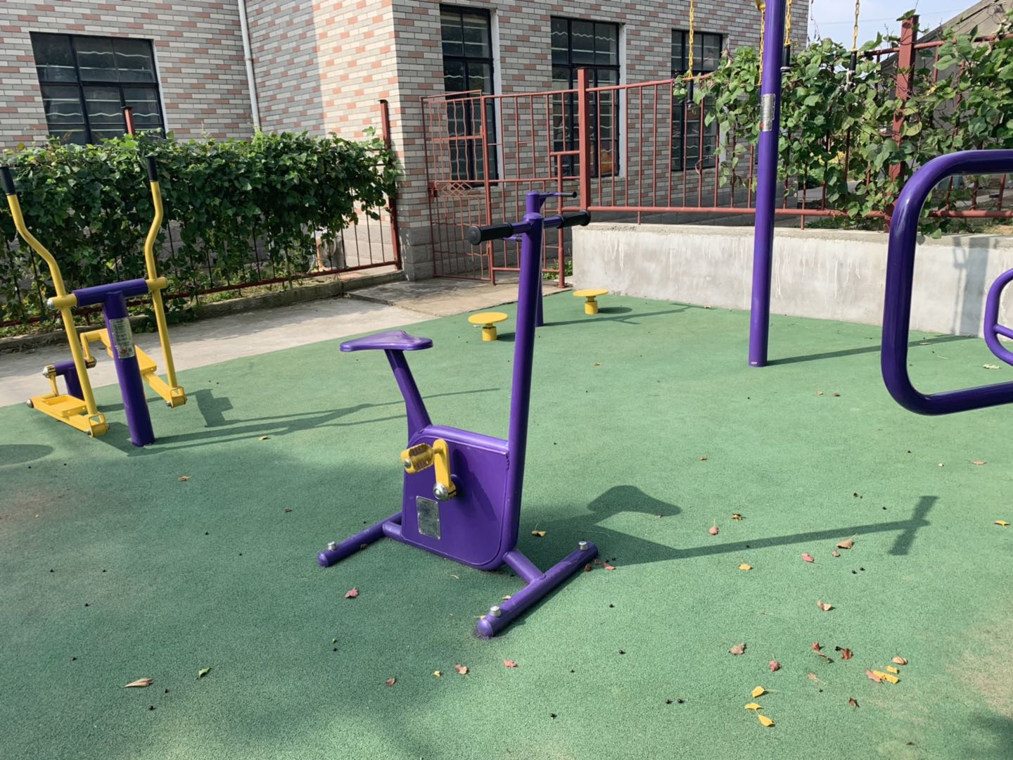 雙位健身車 雙位健身車