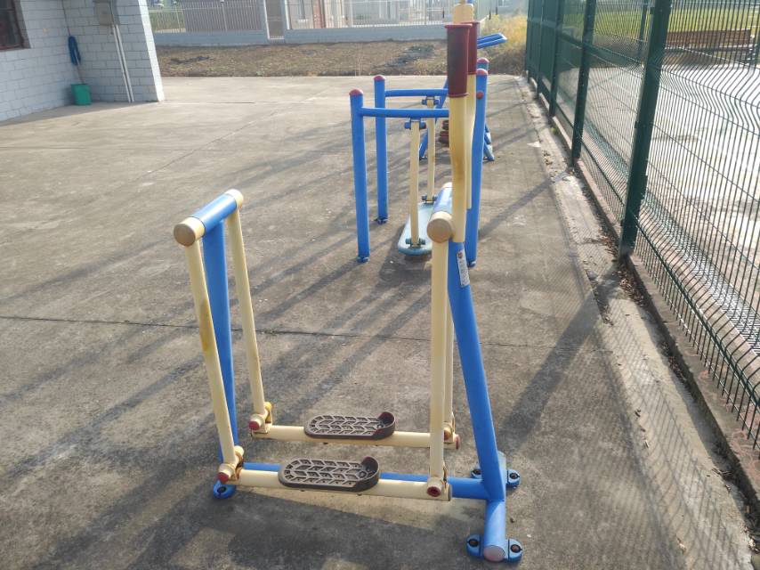 漫步器(單) 漫步器(單)