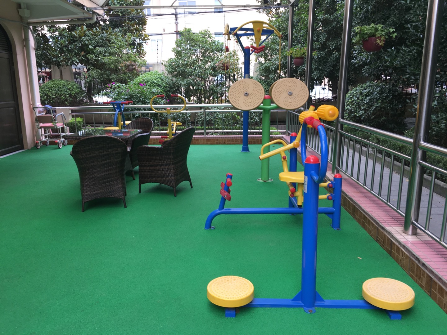 靈山養(yǎng)老院健身點(diǎn)