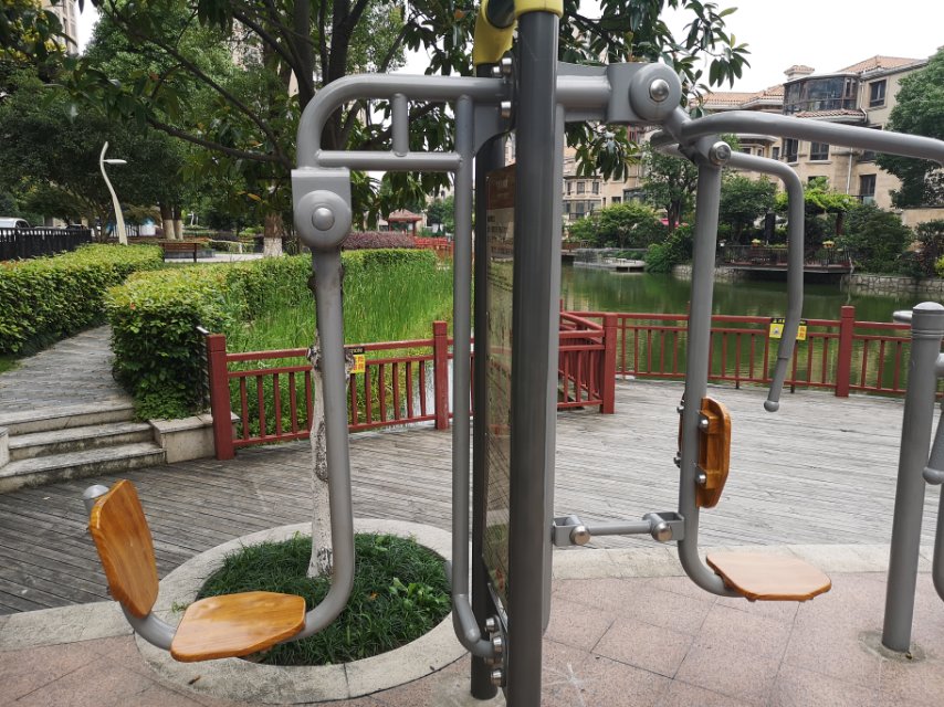 上下肢訓練器 上下肢訓練器