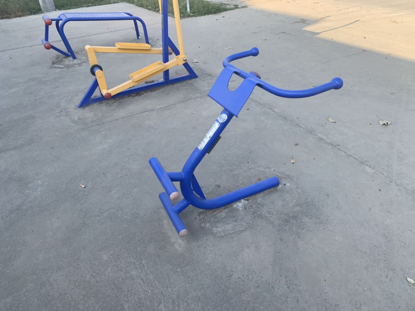 背肌訓(xùn)練器