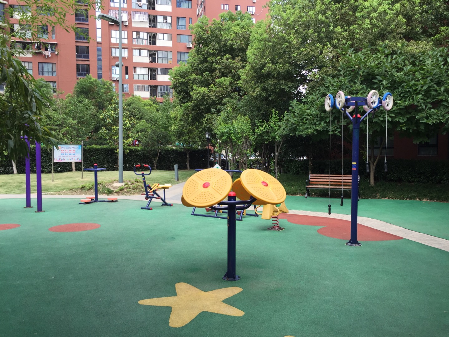 銀翔社區(qū)健身點(diǎn)