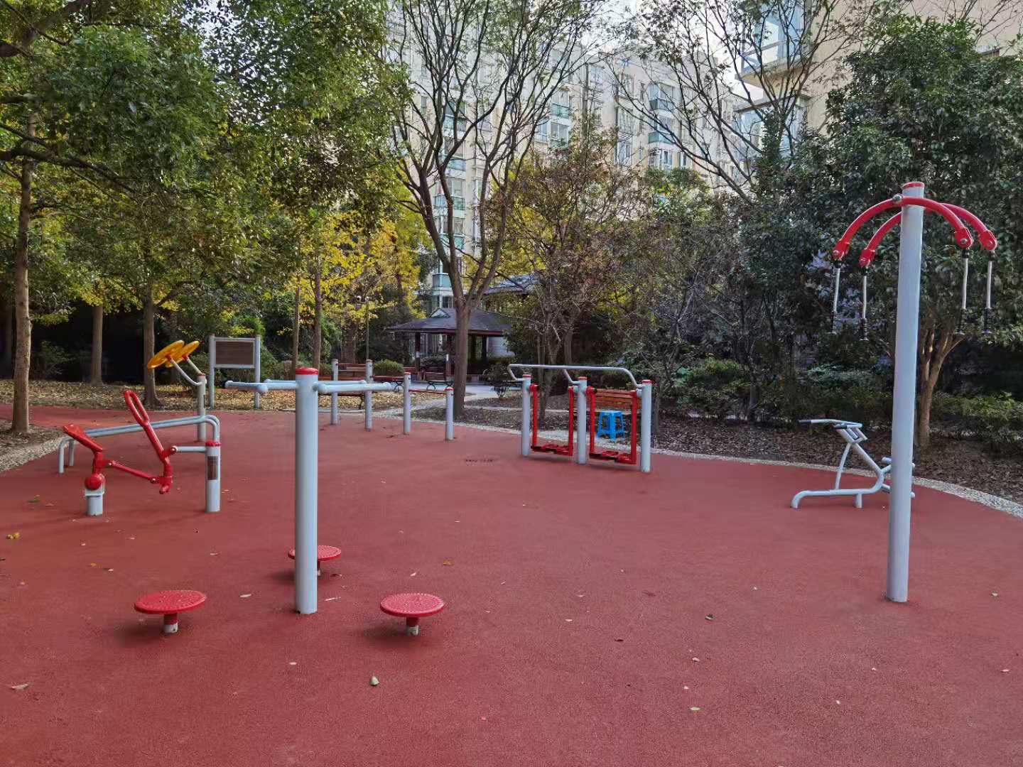 果園居委健身點