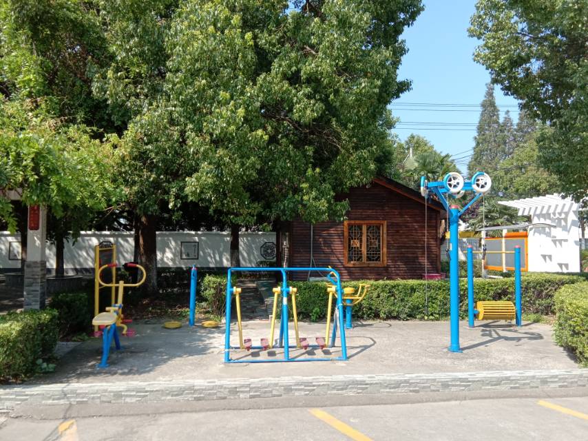 倉場(chǎng)村葛家村民組全民市民健身點(diǎn)