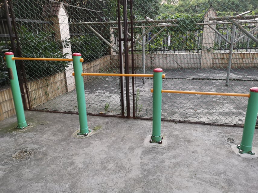 多聯(lián)壓腿架 多聯(lián)壓腿架