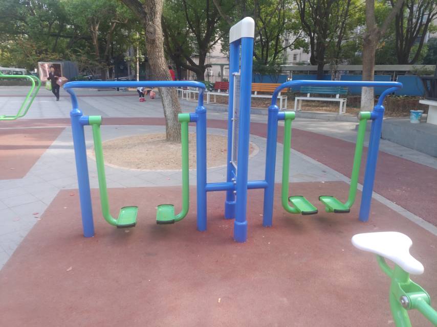 雙立柱太空漫步器 雙立柱太空漫步器