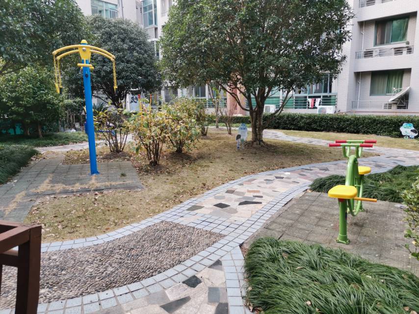 江蘭居委健身苑點(diǎn)