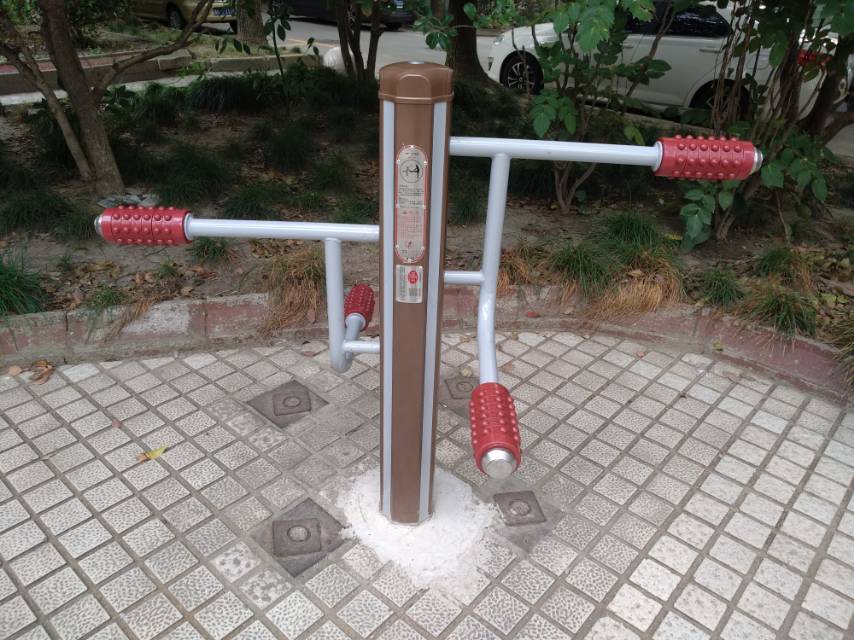 四級(jí)壓腿按摩器