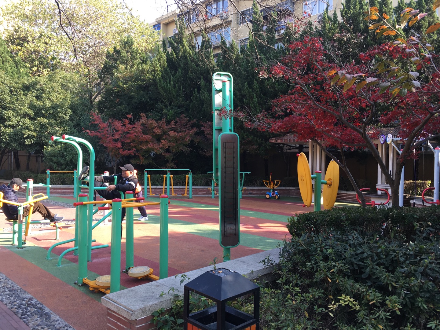 匯成四村健身點(diǎn)（1）