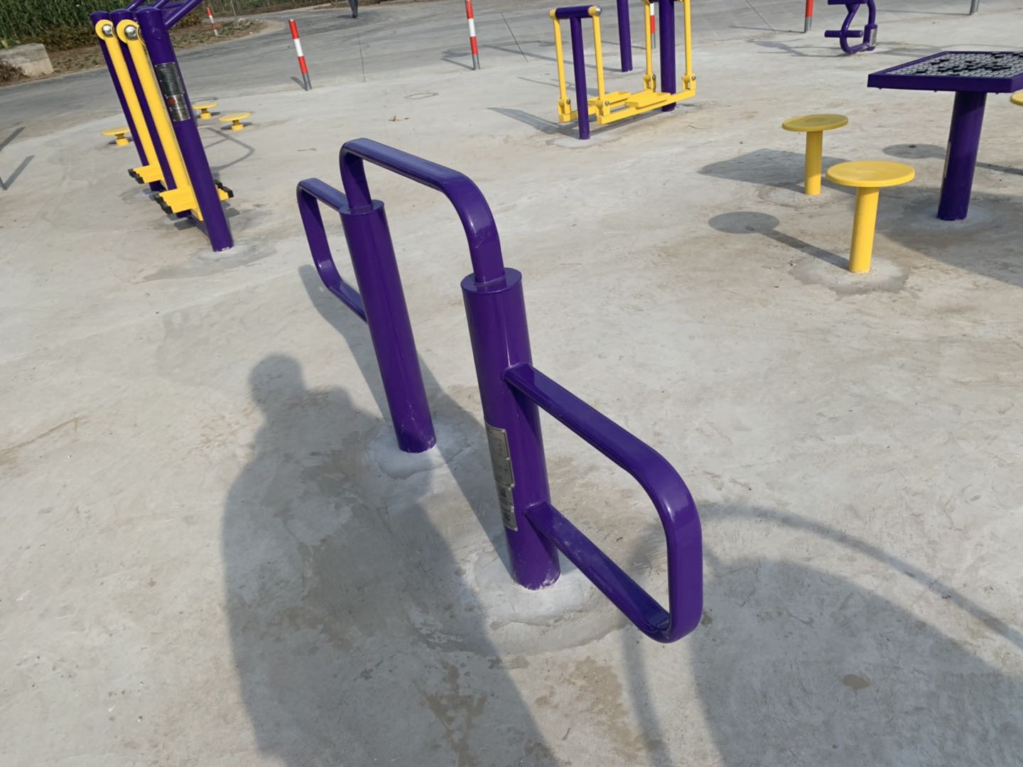 彈振壓腿器 彈振壓腿器