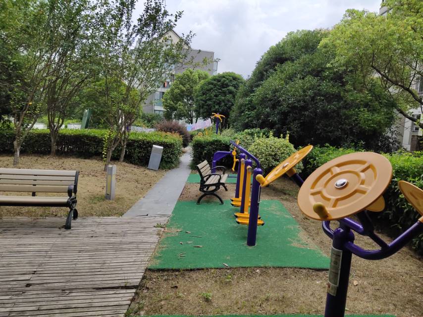 青樂社區(qū)市民益智健身點