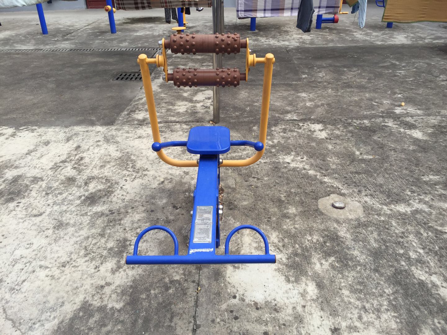 腹背屈伸訓(xùn)練器