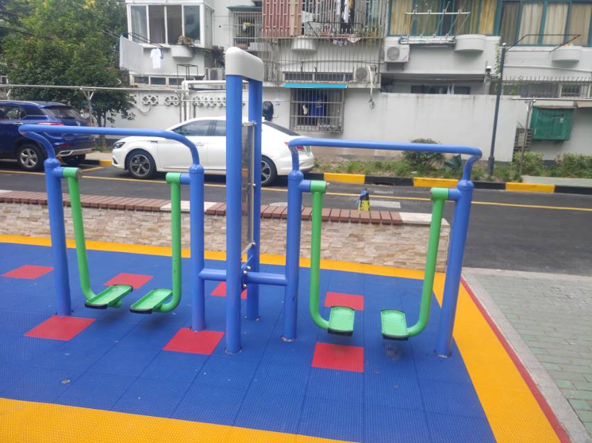 雙立柱太空漫步器 雙立柱太空漫步器