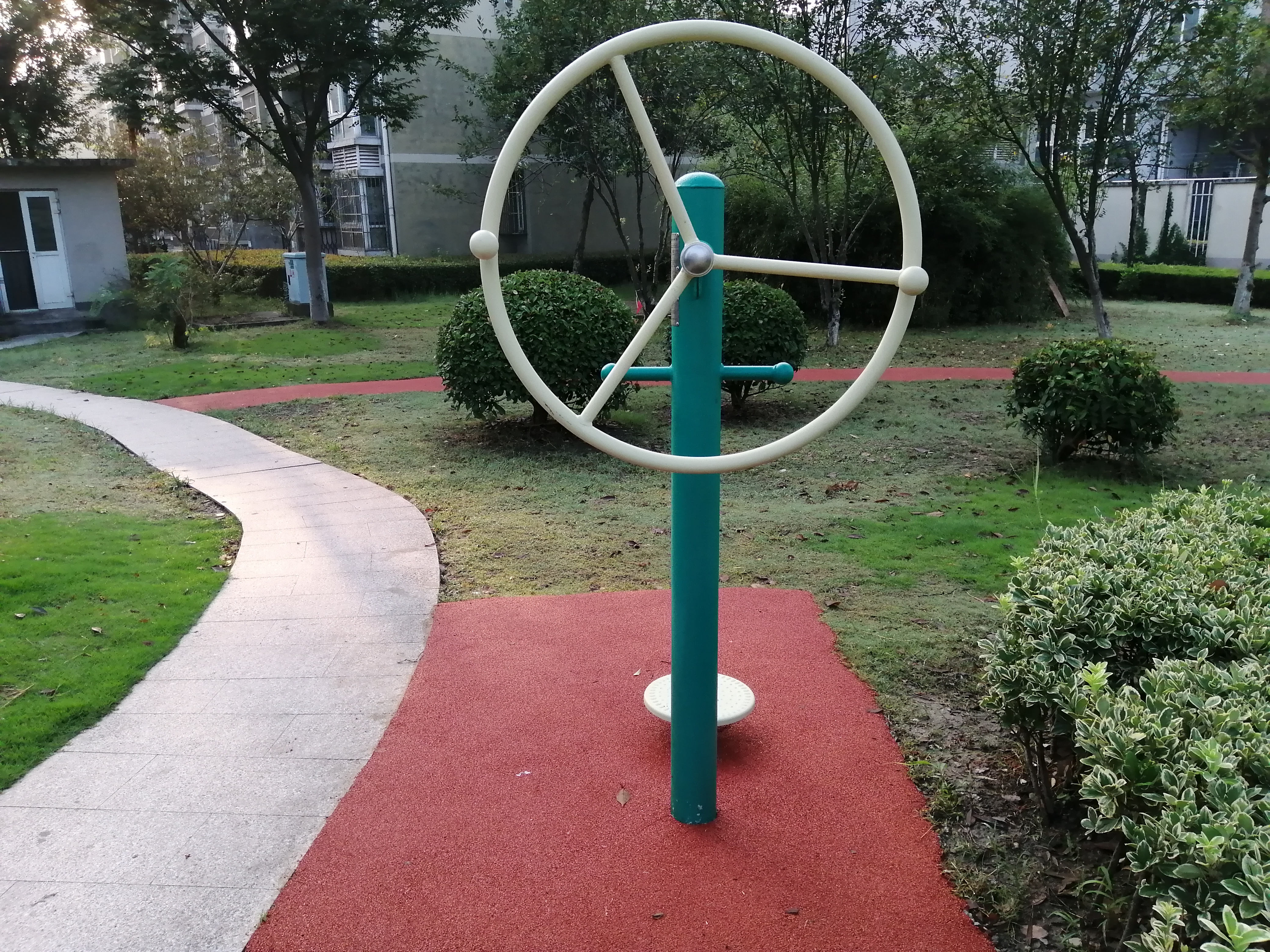 轉輪扭腰器 轉輪扭腰器