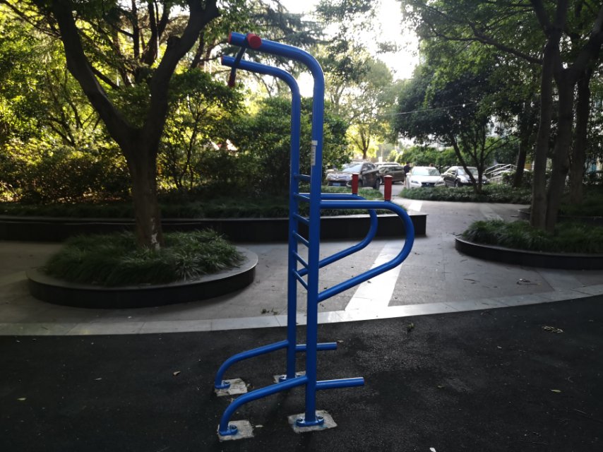 多功能訓(xùn)練器 多功能訓(xùn)練器