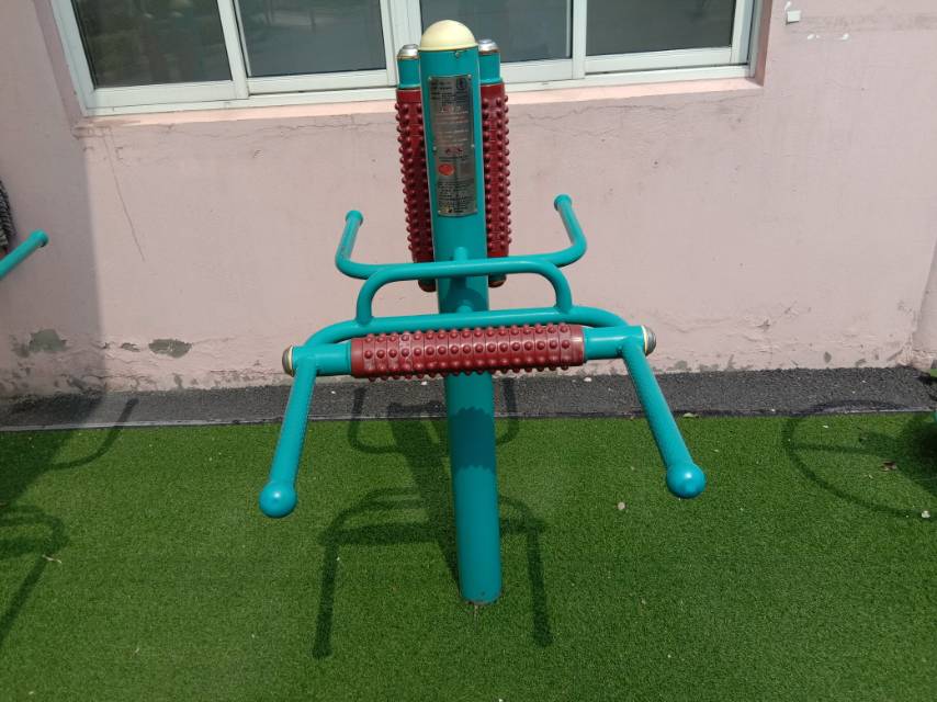 坐式腰背按摩器 坐式腰背按摩器