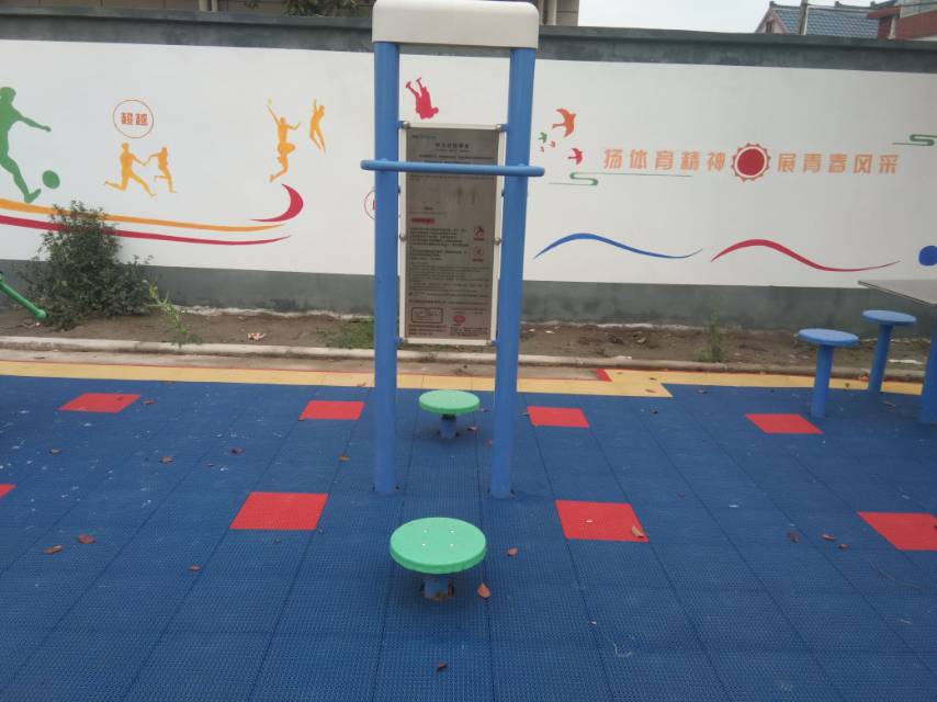 雙立柱扭腰器 雙立柱扭腰器