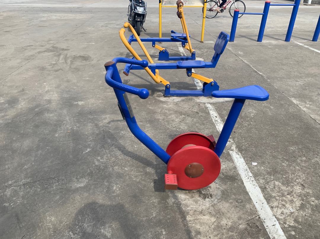 直立健身車(chē) 直立健身車(chē)