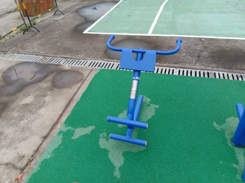 背肌訓(xùn)練器 背肌訓(xùn)練器