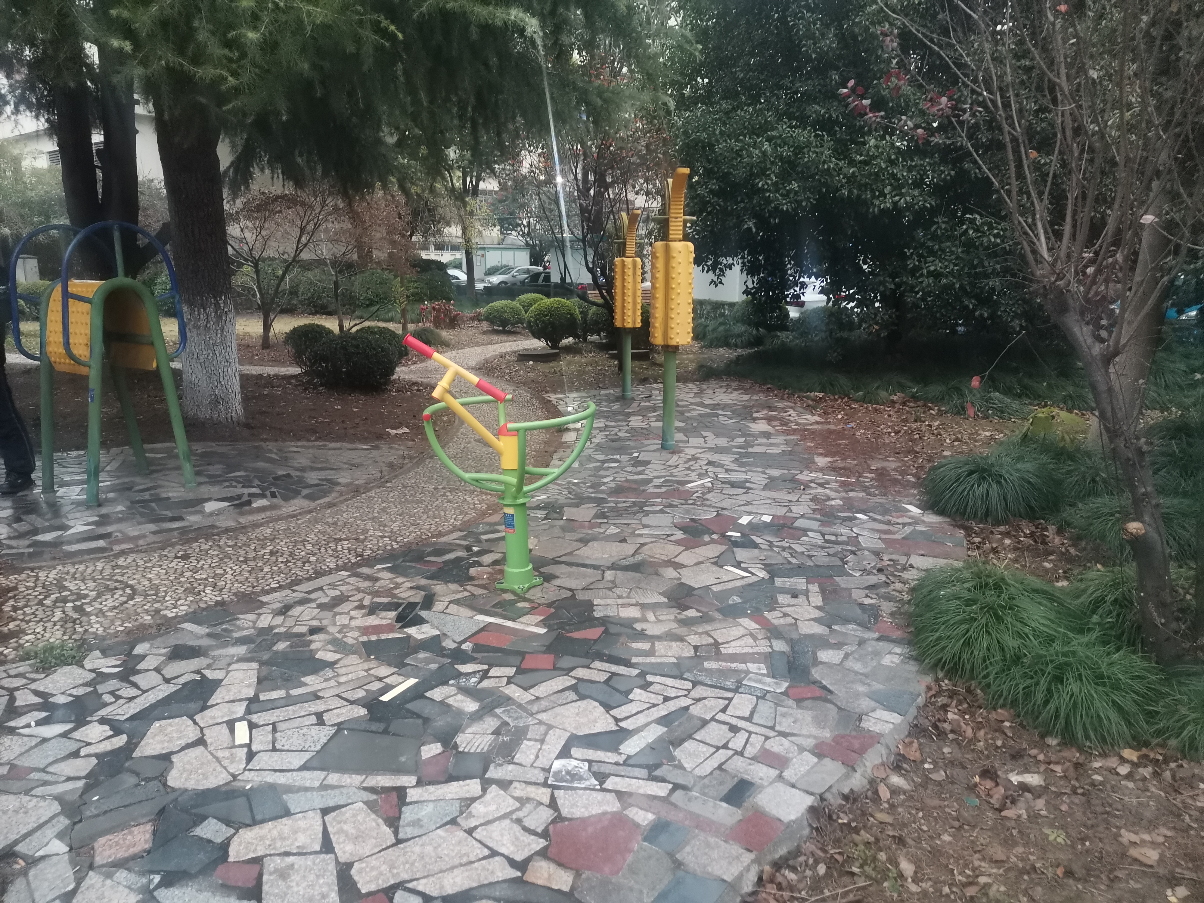 高南新村健身點(diǎn)