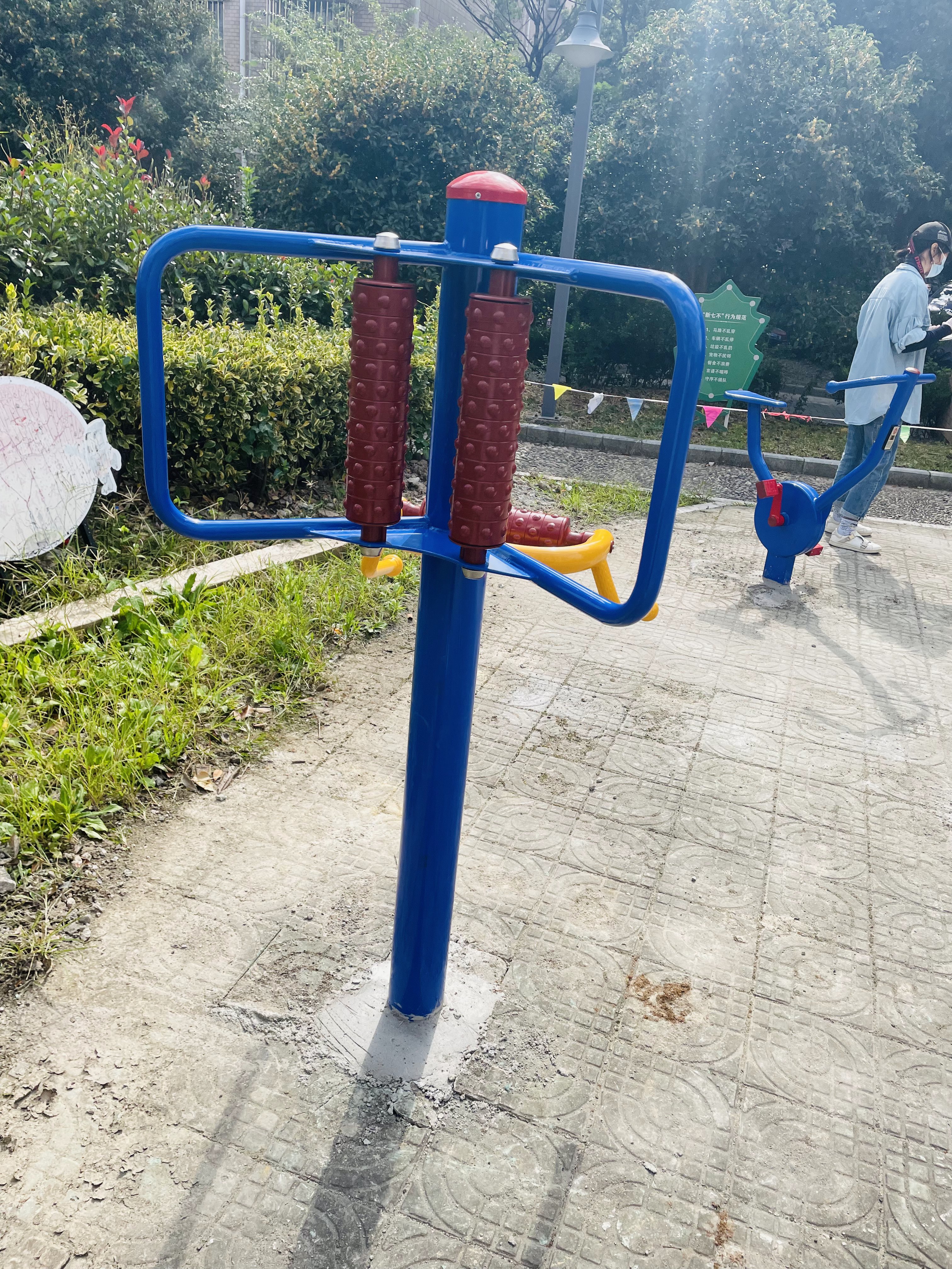 腰背按摩器 腰背按摩器