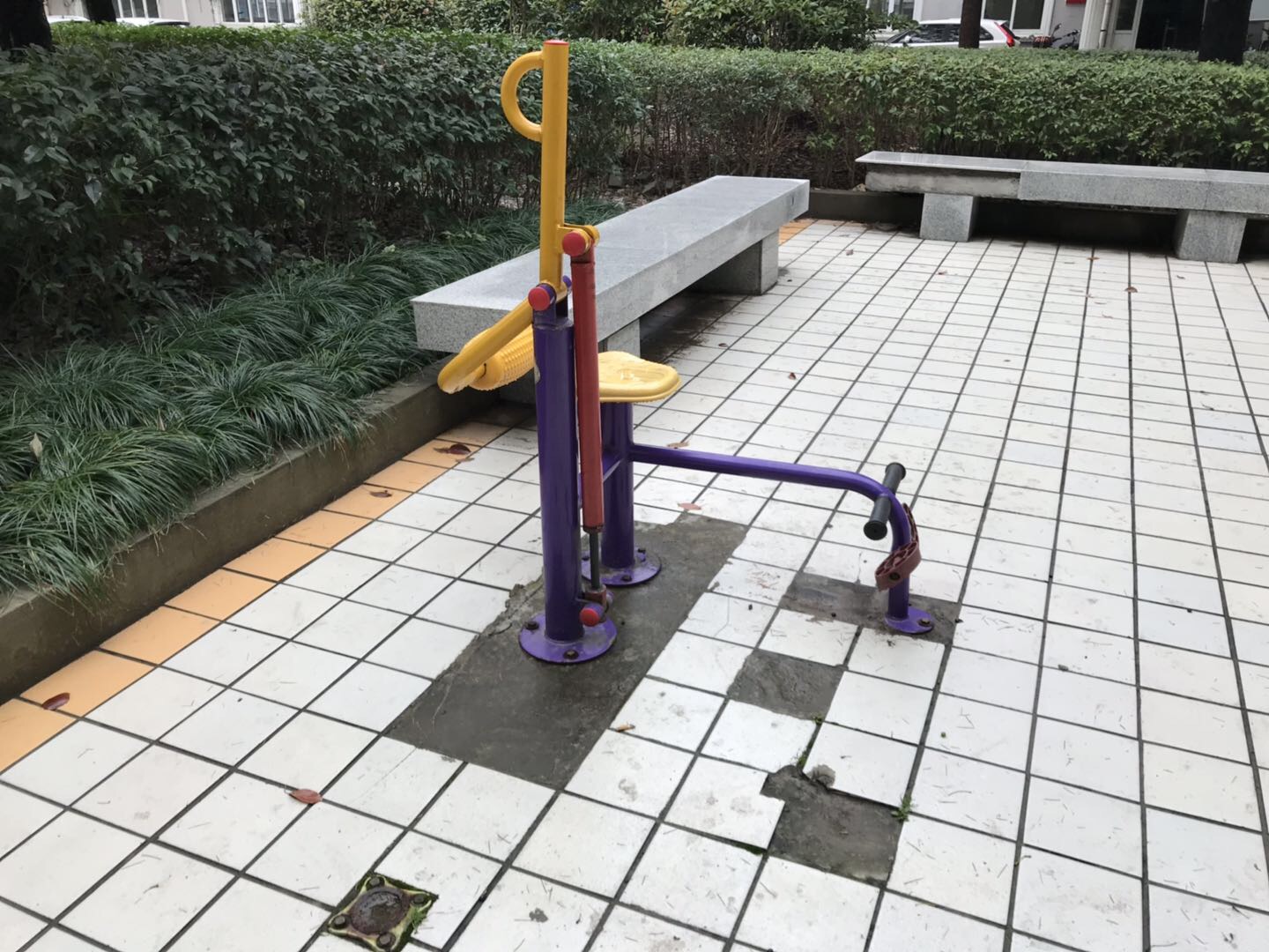 腹背訓(xùn)練器