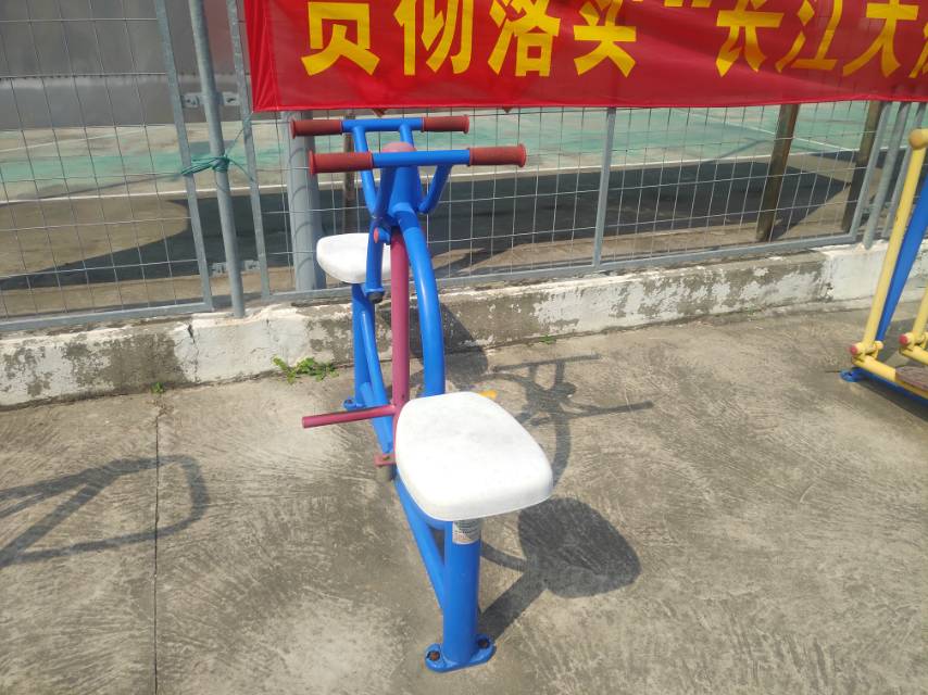 下肢康復(fù)器