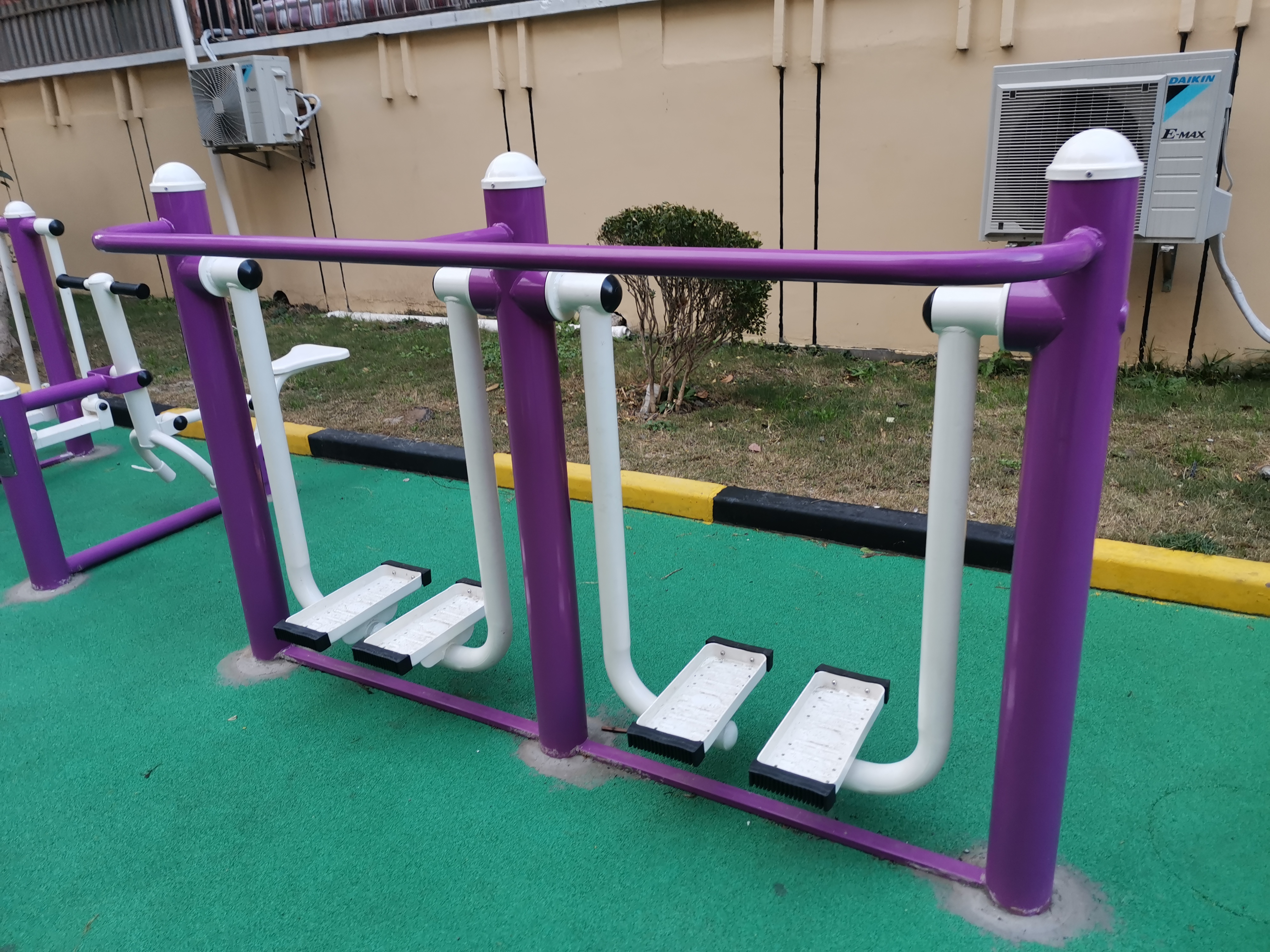 雙位漫步機(jī)