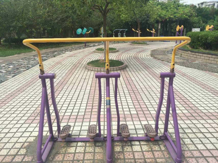 太空漫步器 太空漫步器