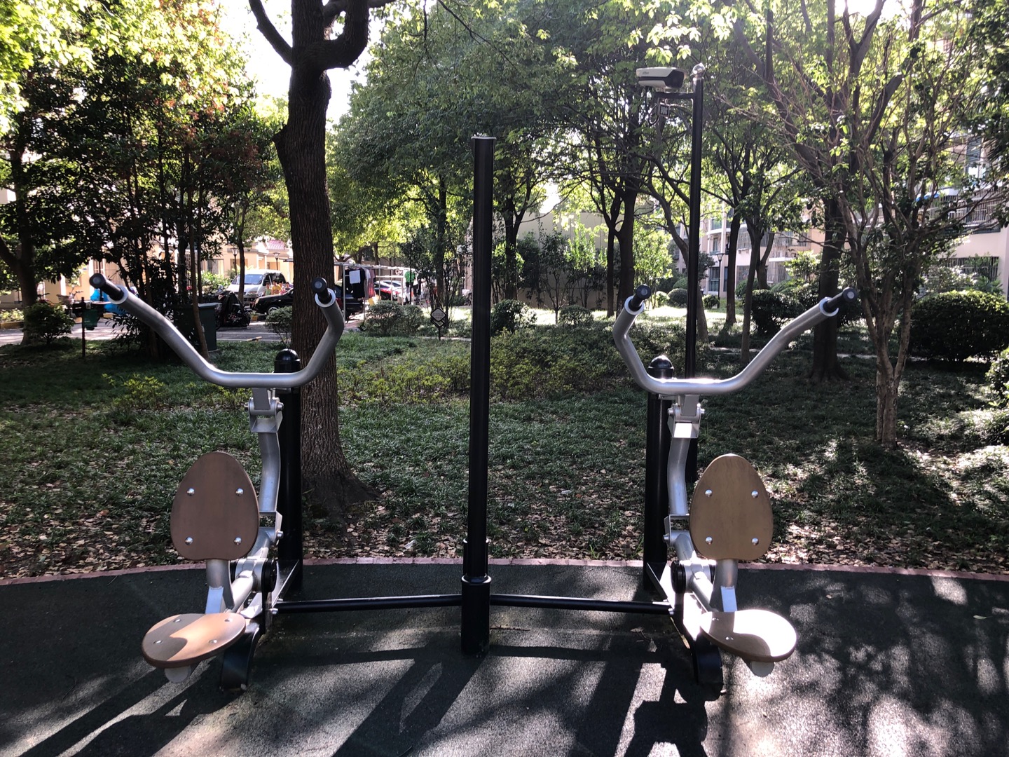 自重式高拉訓(xùn)練器 自重式高拉訓(xùn)練器