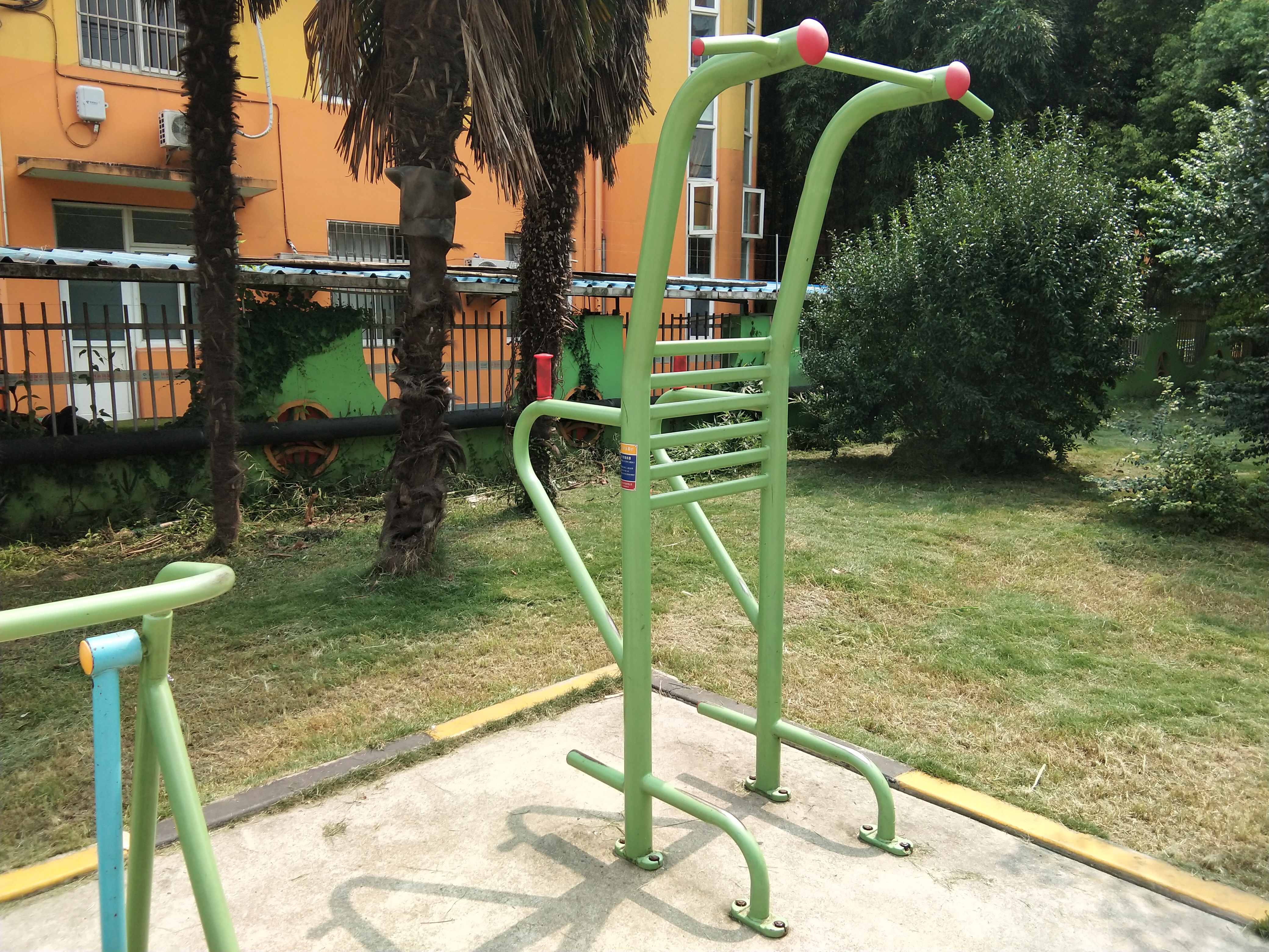 多功能鍛煉器 多功能鍛煉器