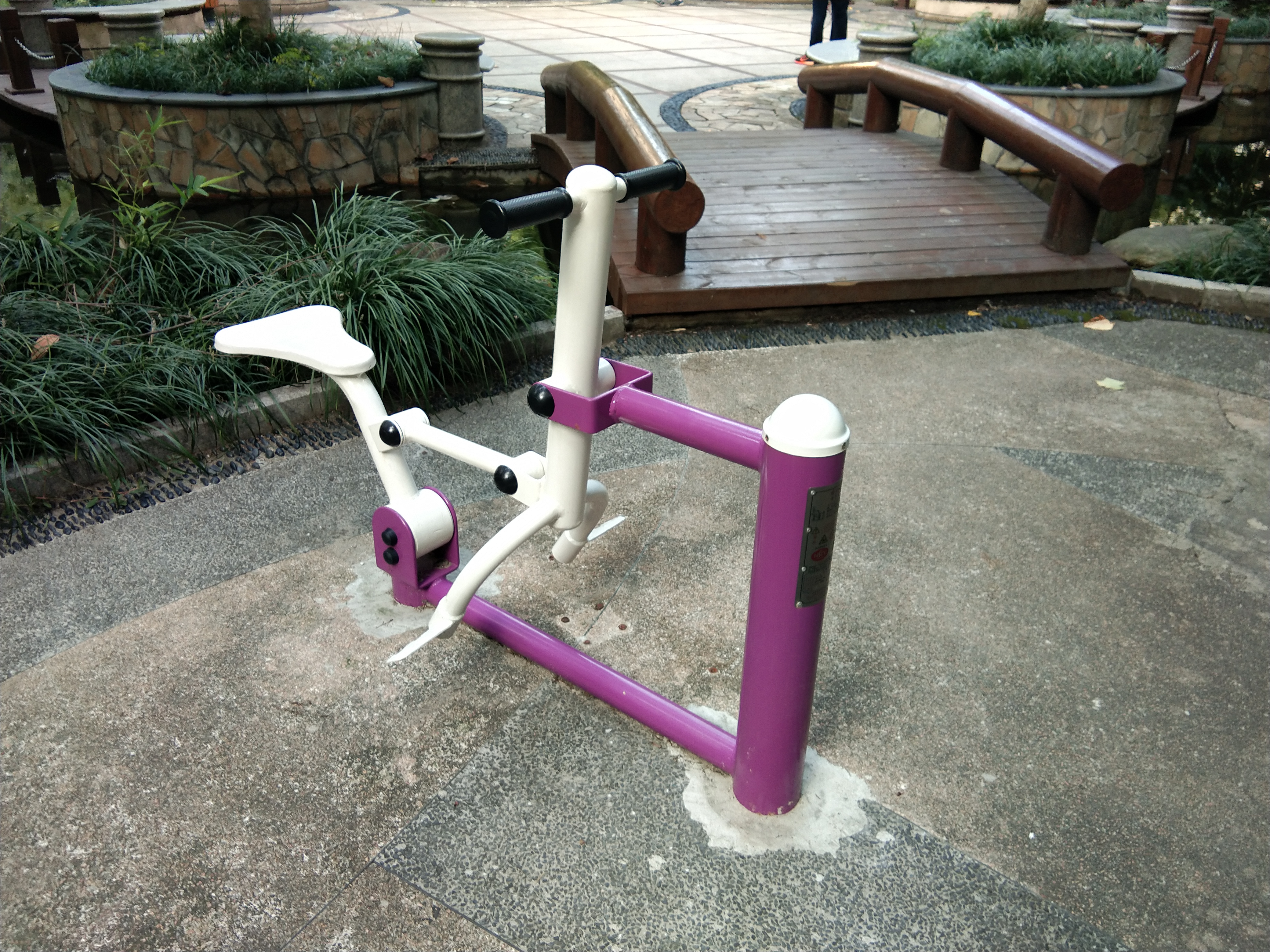 騎馬機(jī) 騎馬機(jī)