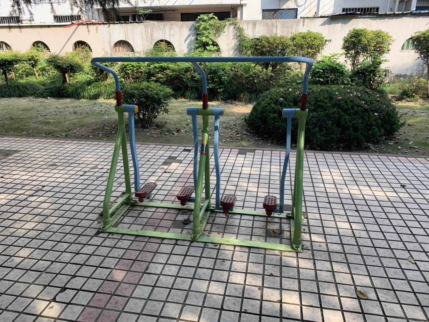 太空漫步器 太空漫步器