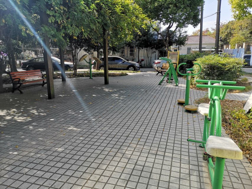 華夏東路2026弄健身點(diǎn)