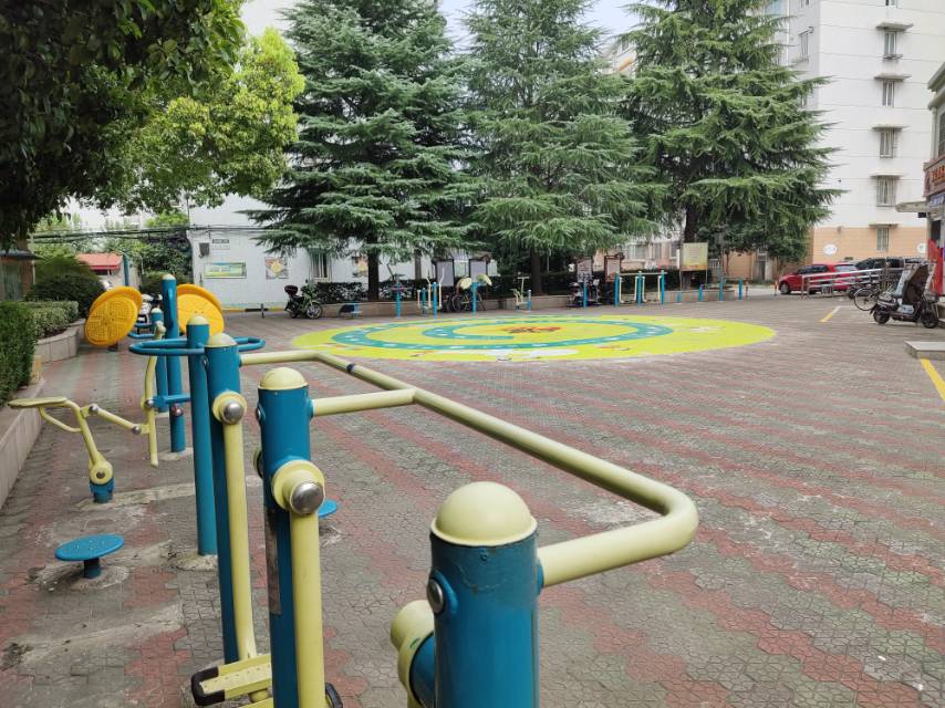 麗景小區(qū)健身點