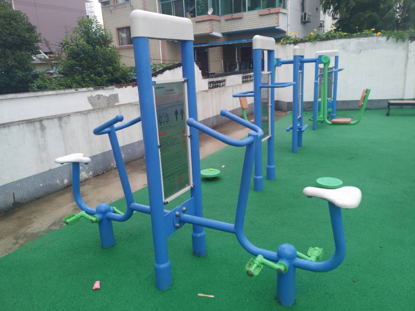 雙立柱健身車 雙立柱健身車