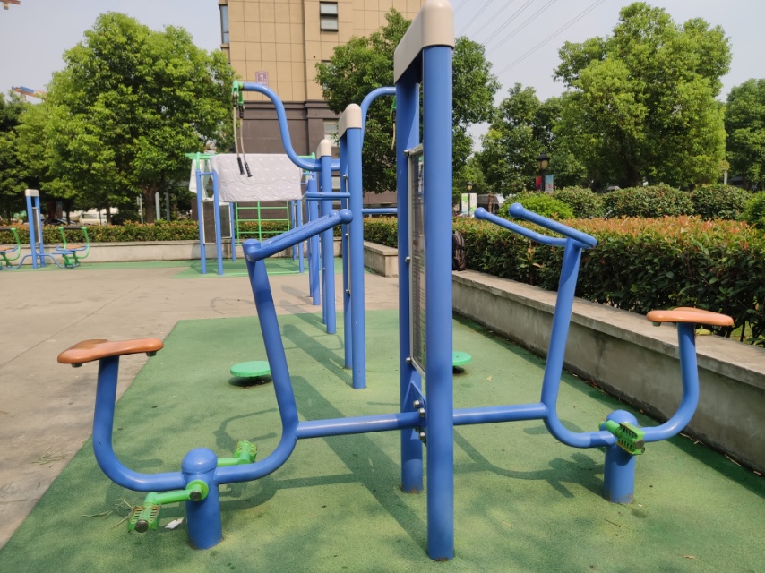 雙立柱健身車 雙立柱健身車