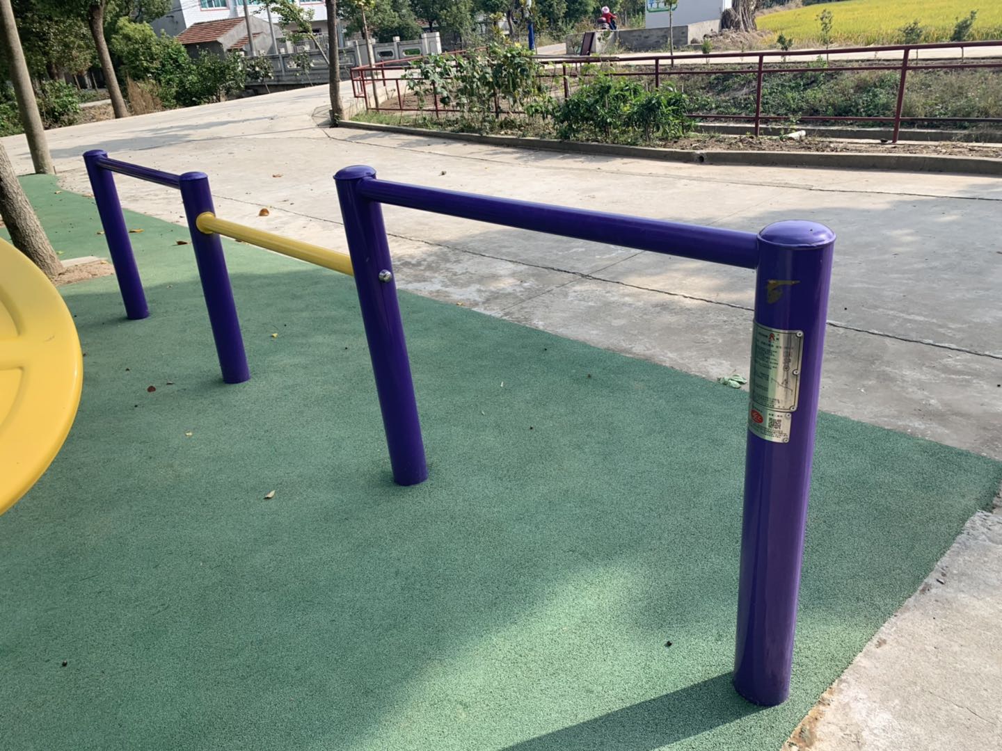 彈振壓腿器 彈振壓腿器