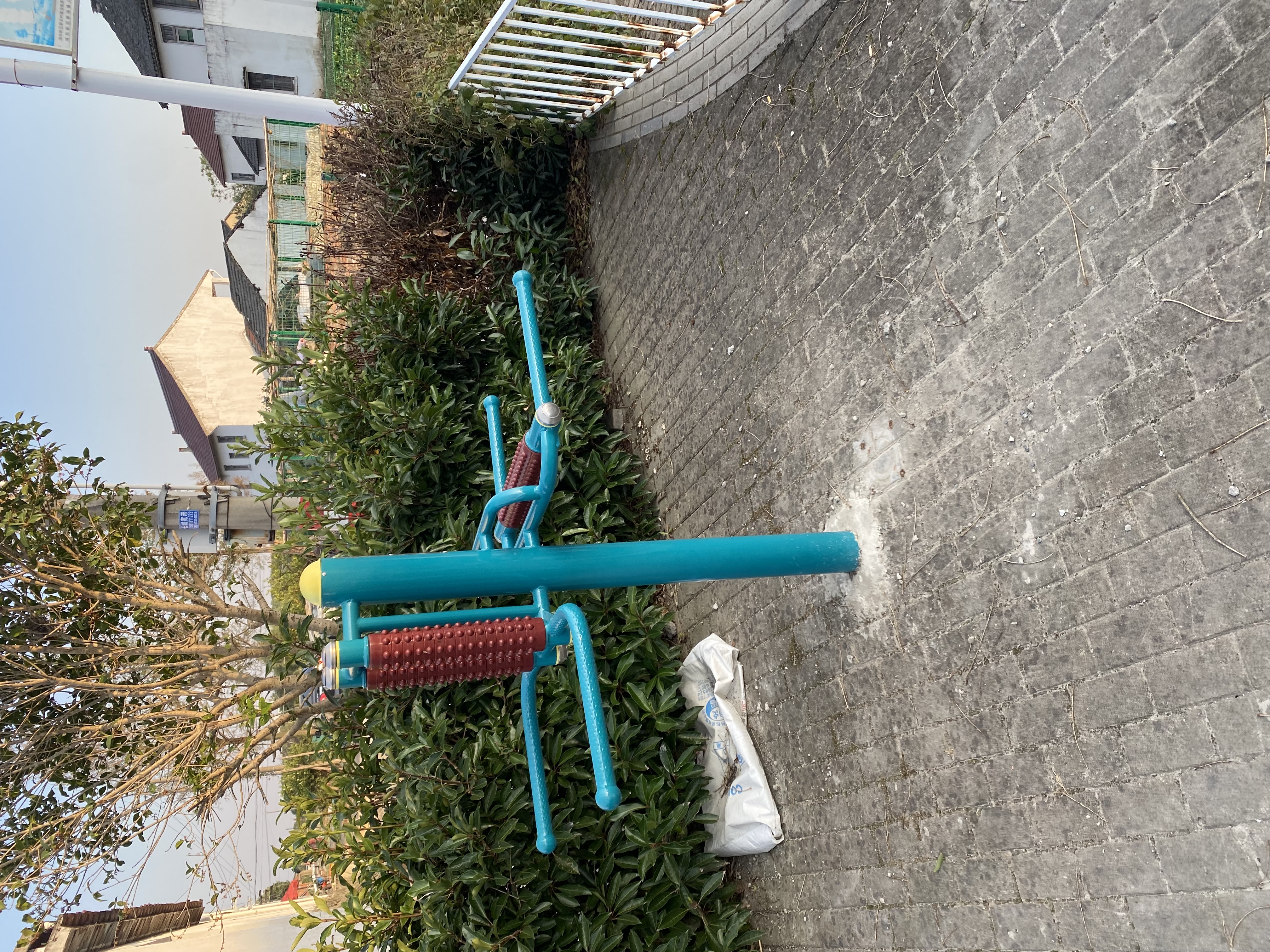 互動式腰背按摩器